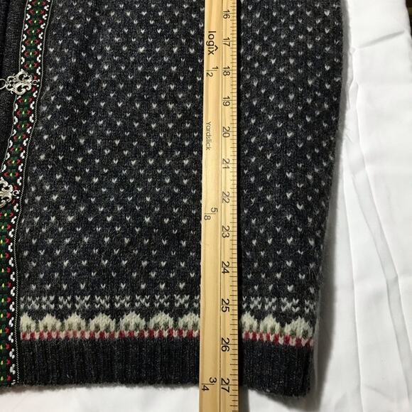 Vintage 80s wool fair isle Nordic snowflake grey womens S cardigan pewter clasps - Picture 4 of 13